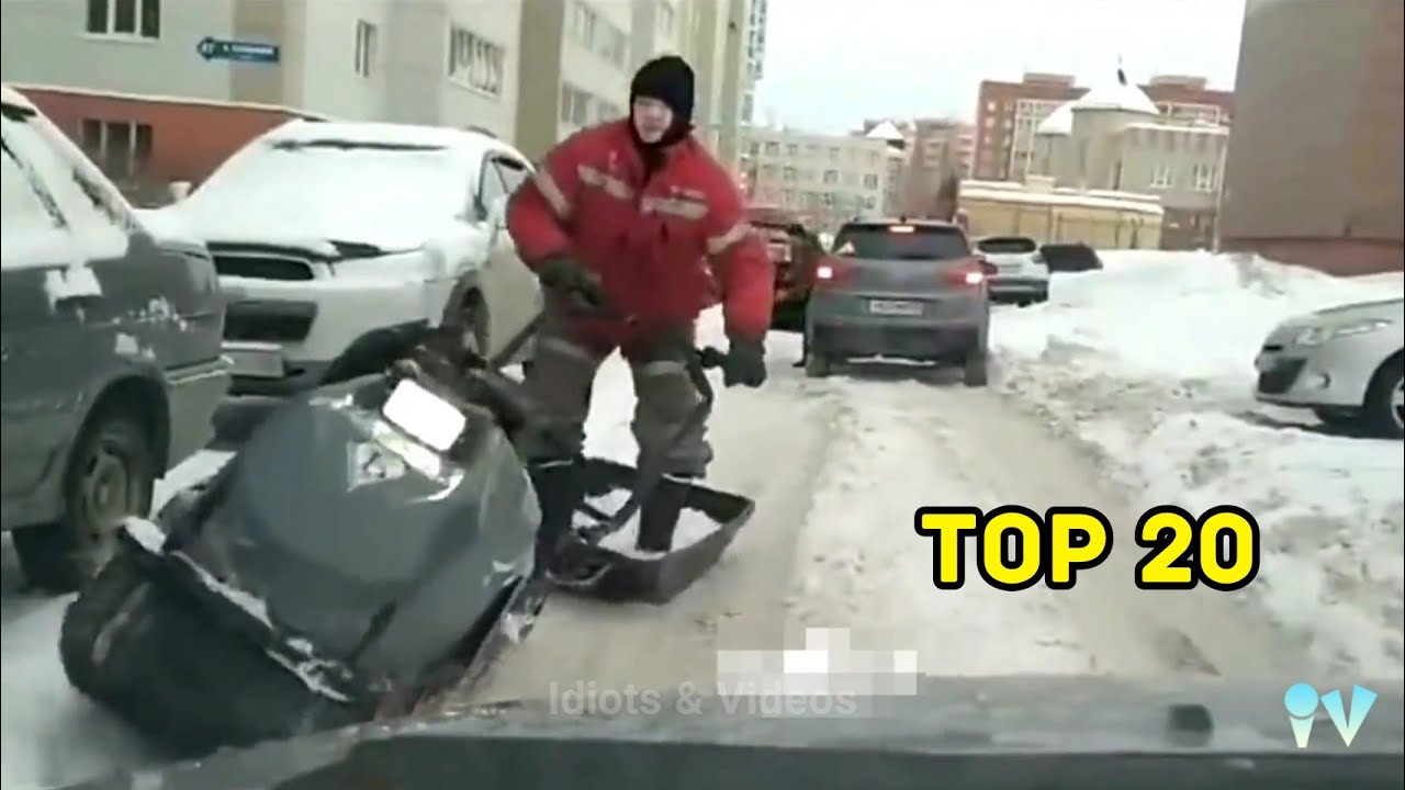 TOTAL IDIOTS AT WORK #13