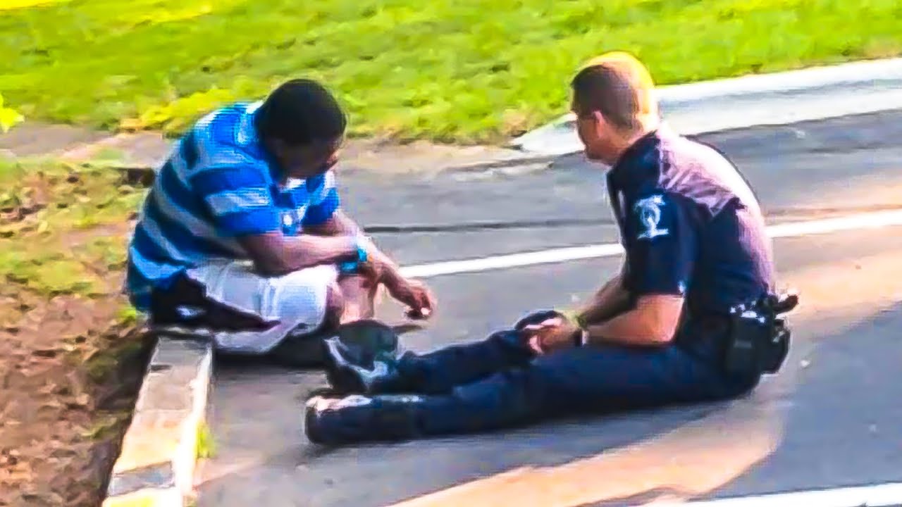 Random Acts of Kindness That Will Make You Cry